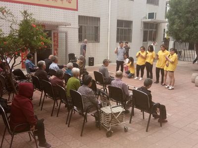 回憶經(jīng)典老歌——經(jīng)濟管理系團總支大學(xué)生志愿服務(wù)活動策劃